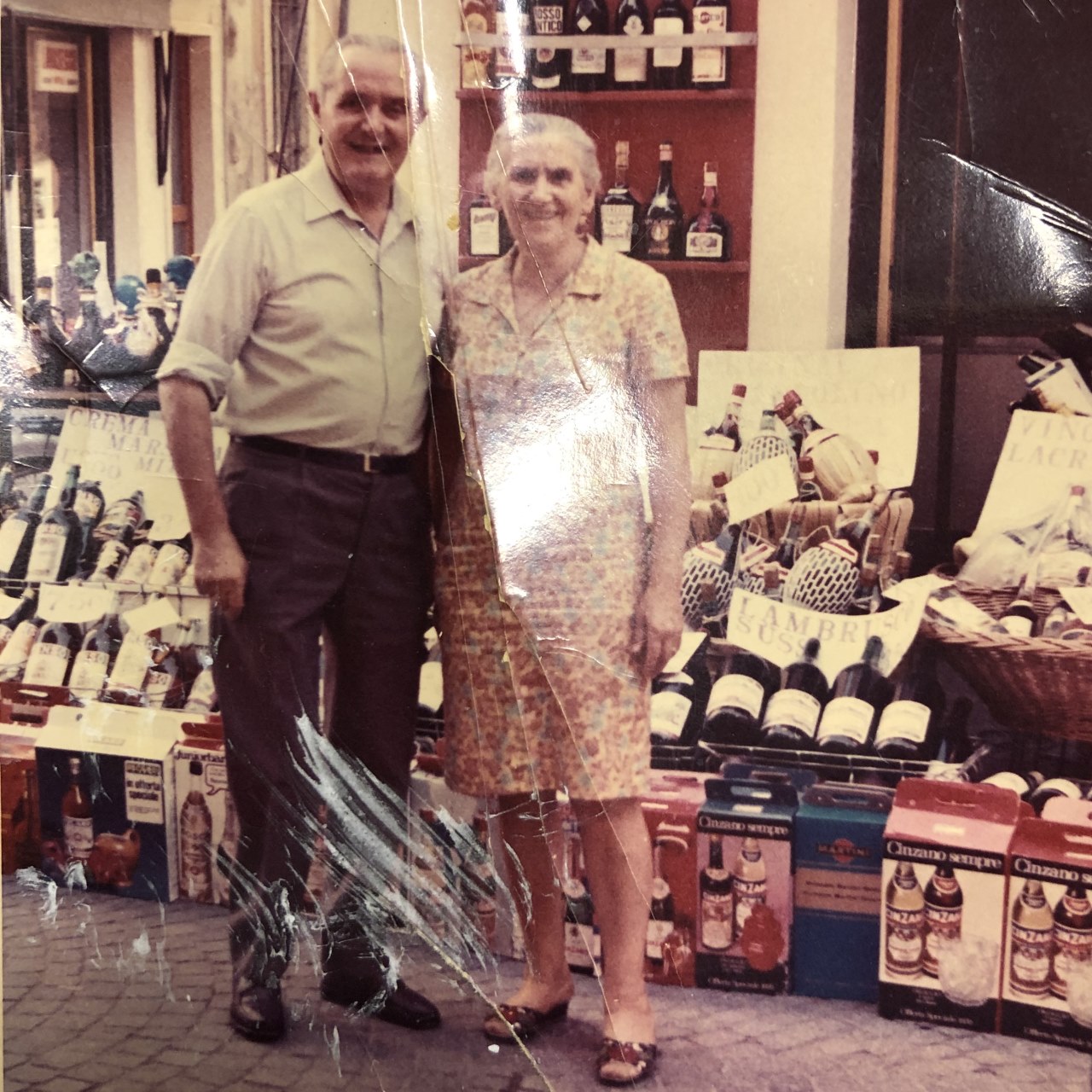 menini lazise Olivenölwein destilliert Garda See Spirituosen seit 1956